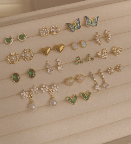 Collection image for: Studs