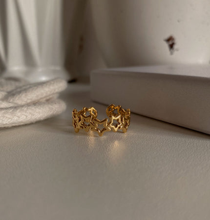 Stars Ring