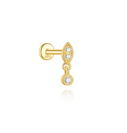 Nidia Flat piercing