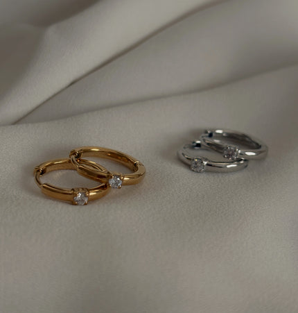 Nubia Hoops