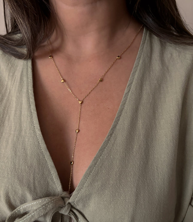 Amaris Lariat