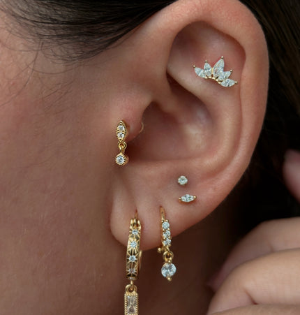 Nidia Flat piercing
