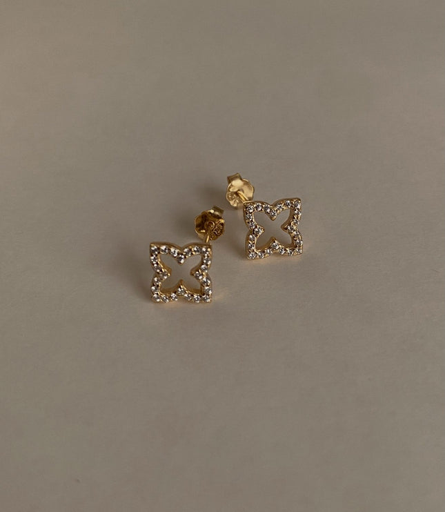 Mara Studs