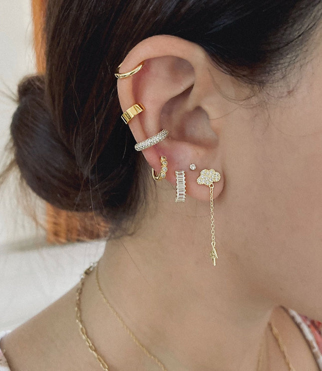 Becky hoops Gold