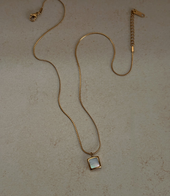 Collar Alma