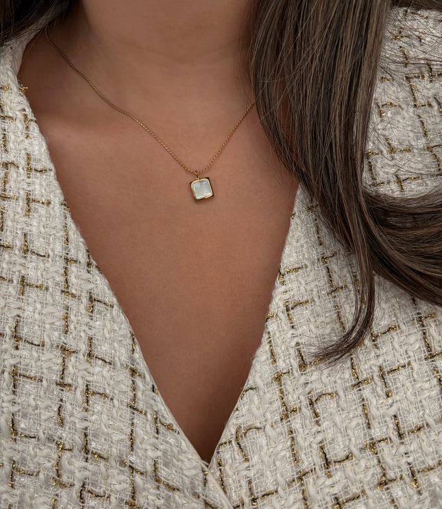 Collar Alma