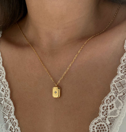 Naila Necklace - Square