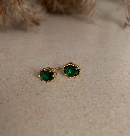 Lorena Studs