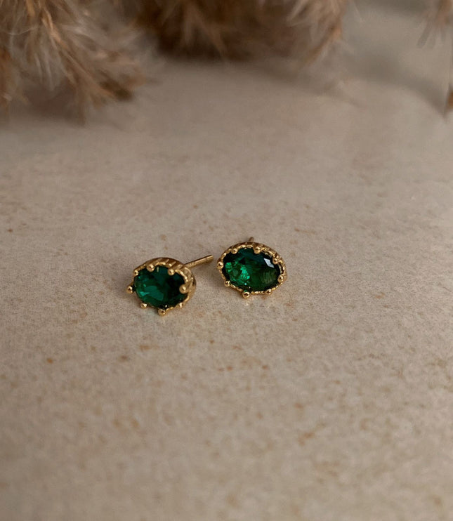 Lorena Studs