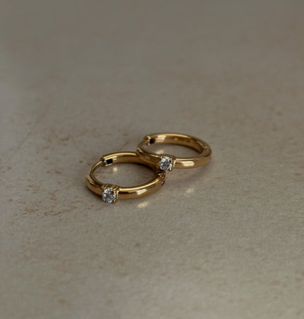 Nubia Hoops