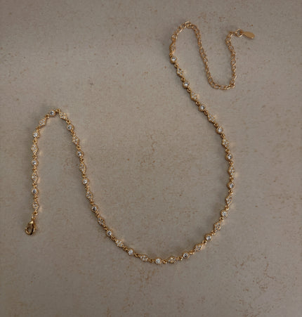 Cadena Olivia