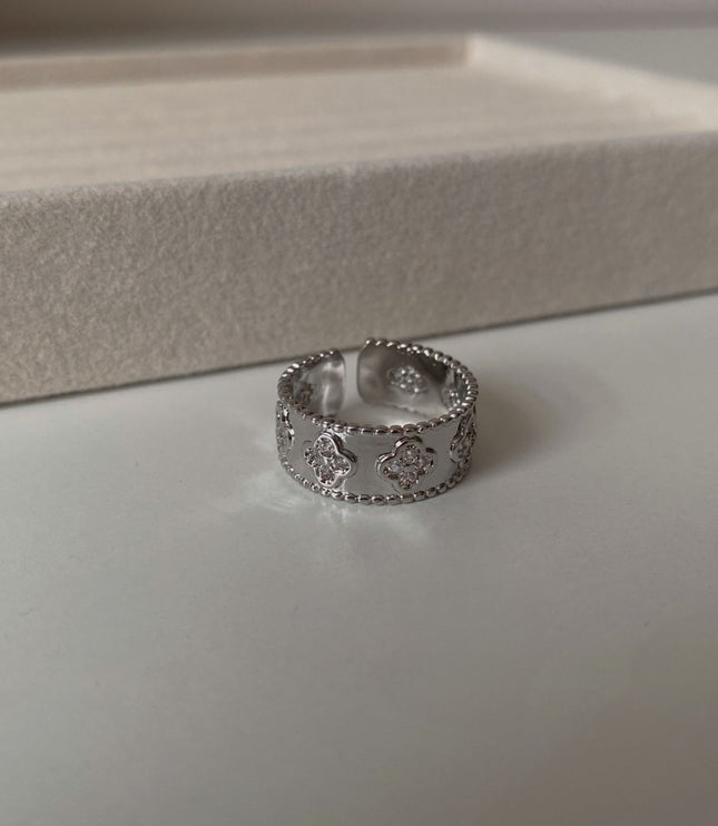 Anillo Amanda
