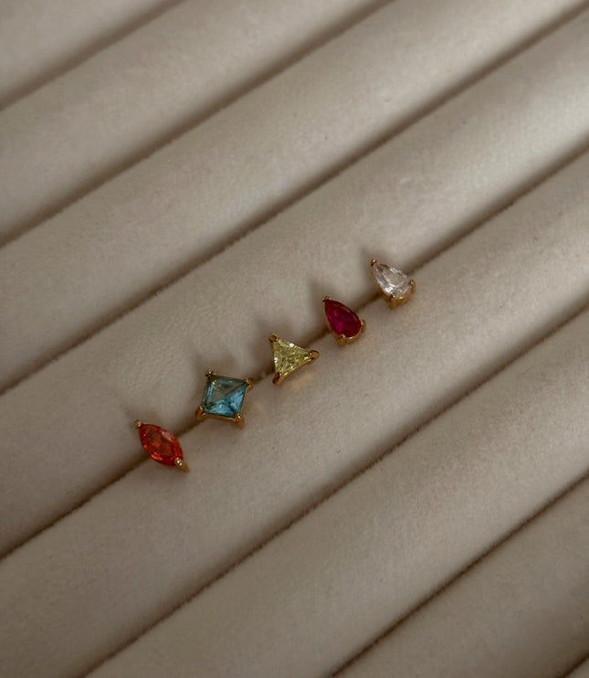 Colors Studs