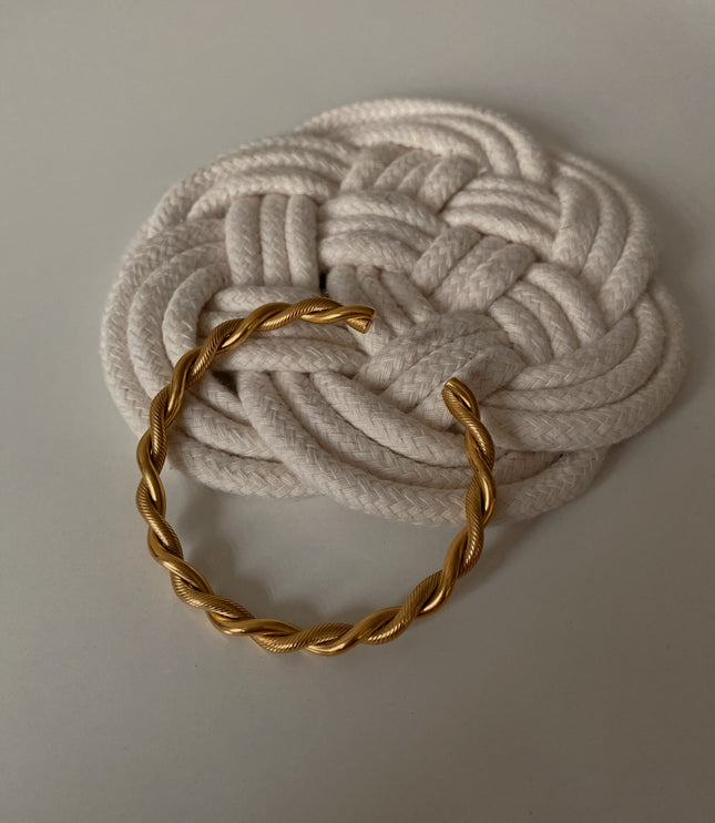 Rubiela Bangle