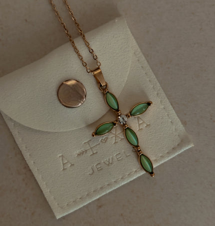 Collar Cruz Jade