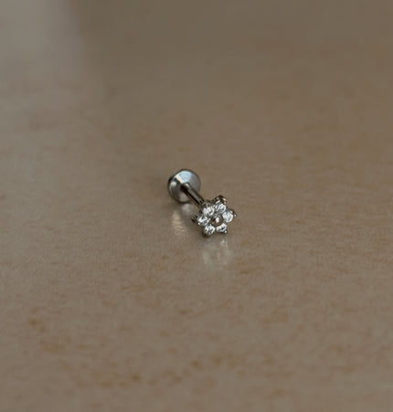 Flor piercing