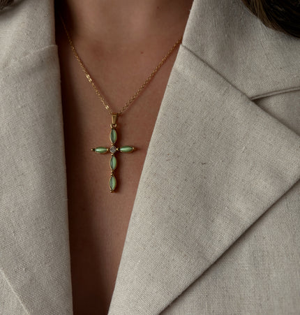 Collar Cruz Jade