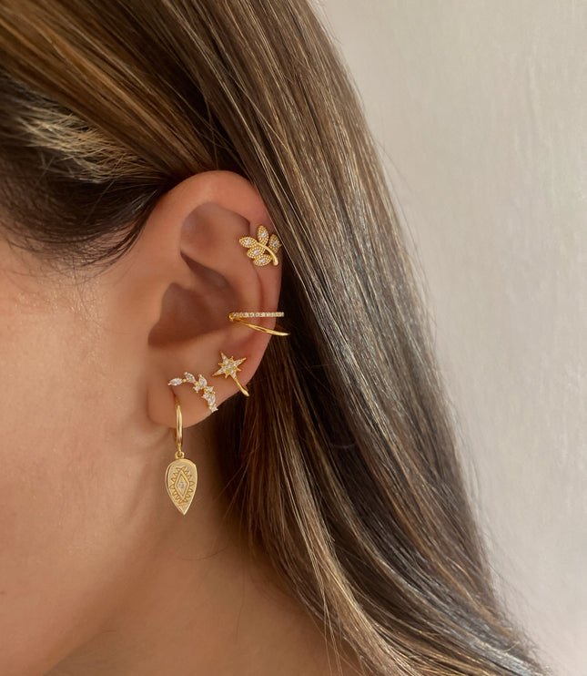 Akila hoops Gold