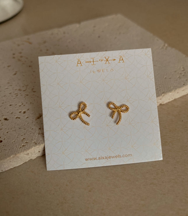 Studs de Lacito