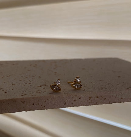 Bonnie Studs