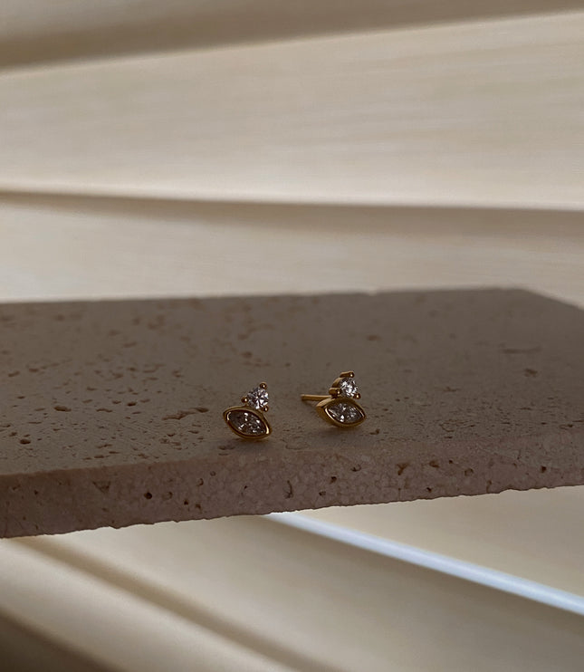 Bonnie Studs