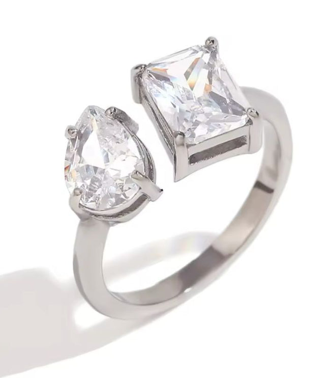 Anillo Enzo