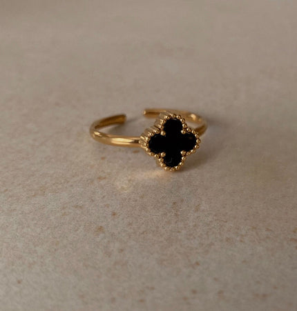 Anillo trébol