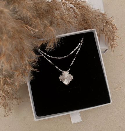 Clover Necklace Silver