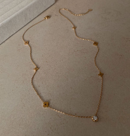 Collar Grecia