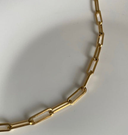 Cadena Darleen