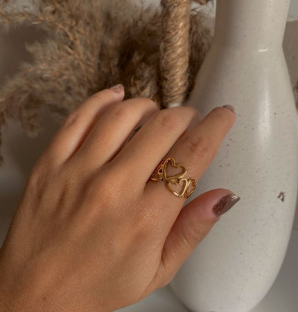 Hearts Ring