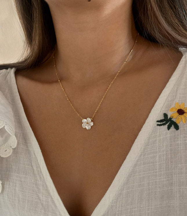 Collar Abril