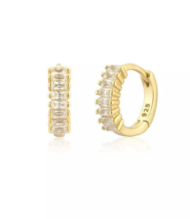 Becky hoops Gold
